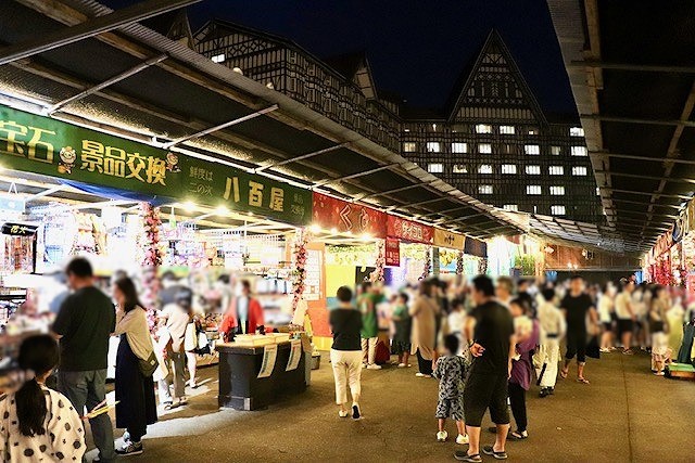 毎日夜に開催される縁日イベント