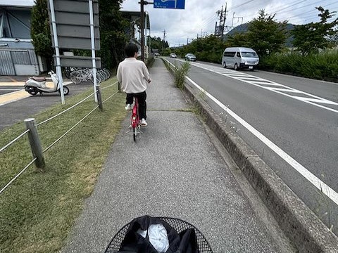 軽井沢駅近くの自転車屋でついに自転車借りた写真