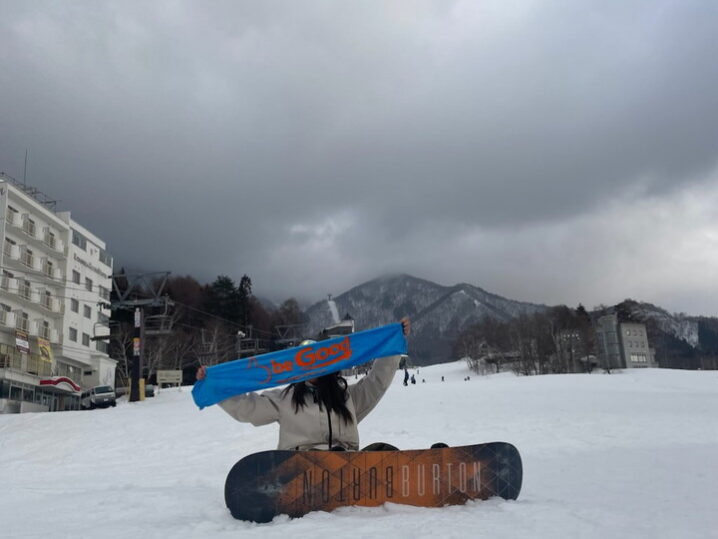 ベースゲレンデでスノボ