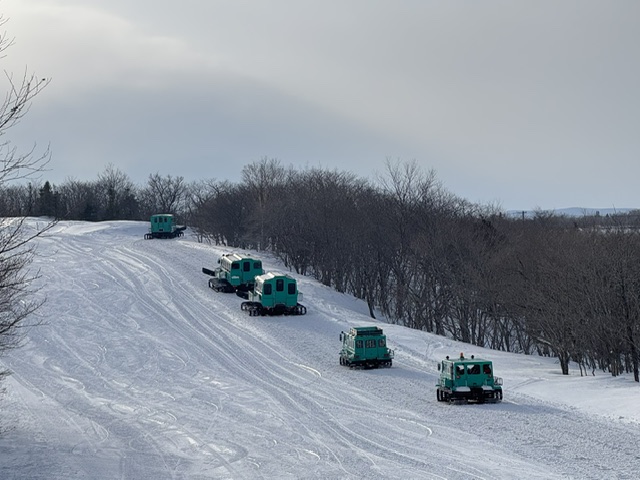 雪上車