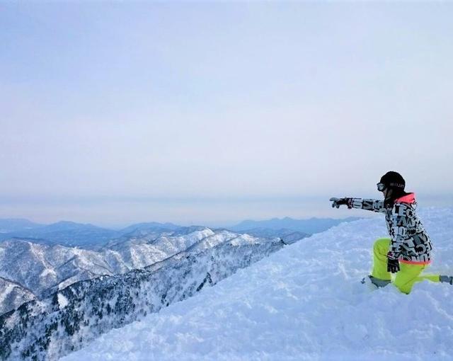 苗場の住み込みスキー場バイト（飲食店のホール・調理）の画像３