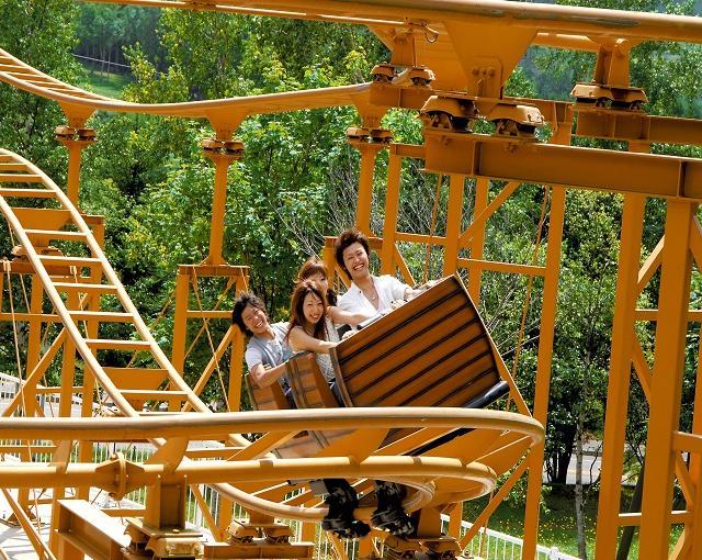 ルスツの住み込みリゾートバイト（遊園地でのお客様対応など）のサブ画像２