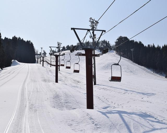 飯南町の住み込みスキー場バイト（スキー場のチケット、レンタルなど）のサブ画像１