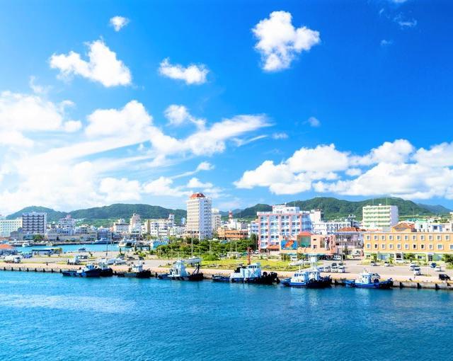 石垣島の住み込みリゾートバイト（ホテルの売店・フロント・客室清掃など）の画像３