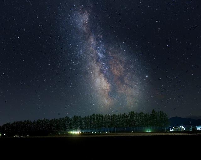 芦別温泉の住み込みリゾートバイト（ホテルの全般業務、フロント）の画像１