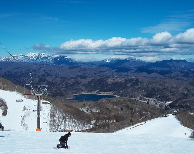 大町の住み込みスキー場バイト（スキー場のリフト、ディガーなど）の画像２