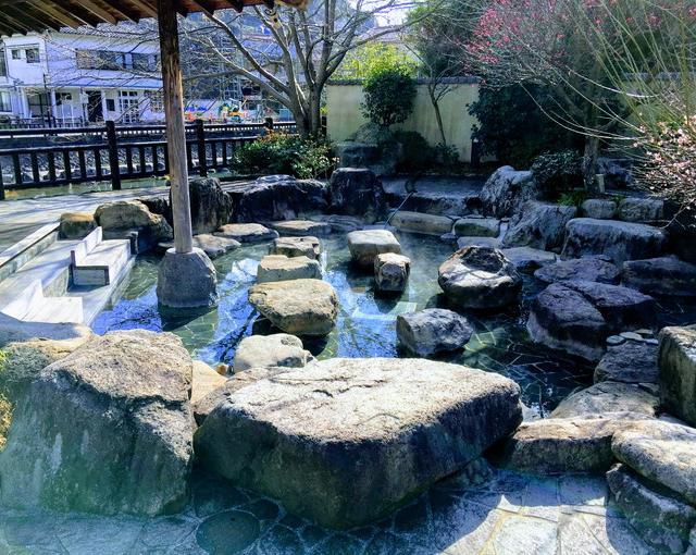 長門湯本温泉の住み込みリゾートバイト（旅館の全般業務）のサブ画像１