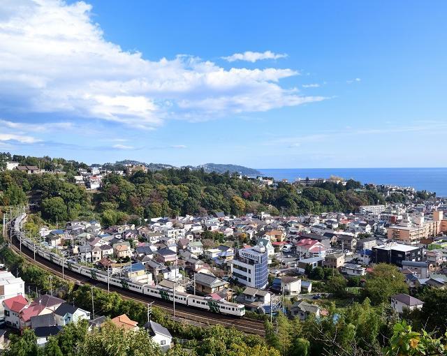 湯河原の住み込みリゾートバイト（旅館のレストラン・フロントなど）の画像１