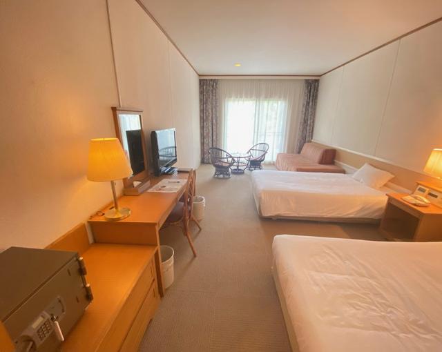 久米島の住み込みリゾートバイト（ホテルの客室清掃）のサブ画像１