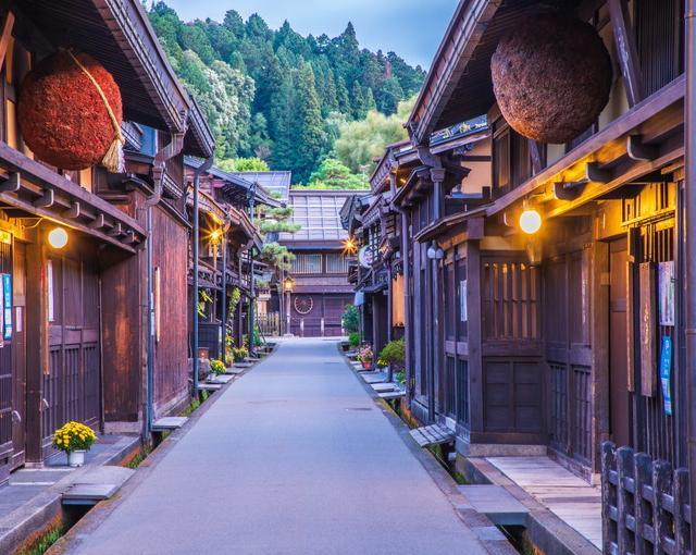 飛騨高山の住み込みリゾートバイト（ホテルの全般業務など）の画像１