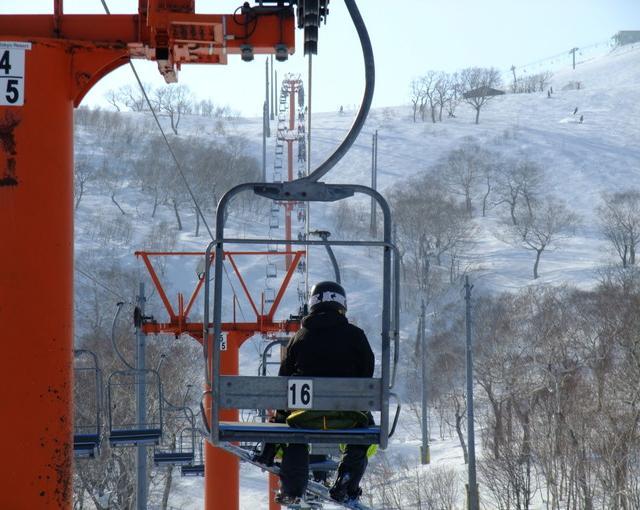 ニセコの住み込みスキー場バイト（ホテルでの調理、調理補助などの業務）のサブ画像１