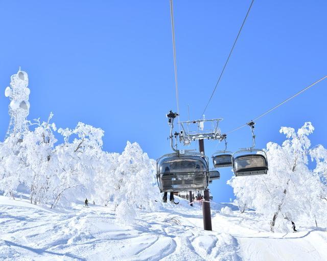 野沢温泉の住み込みリゾートバイト（ホテルのフロント）のサブ画像５