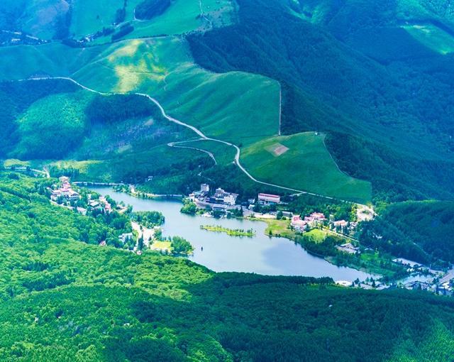 白樺湖の住み込みリゾートバイト（ホテルのお仕事）の画像１