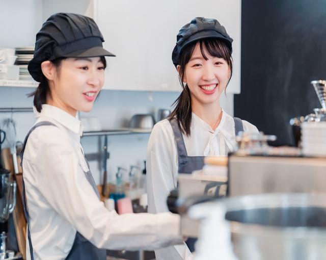 土岐の住み込みリゾートバイト（アウトレットモール・飲食店）の画像１