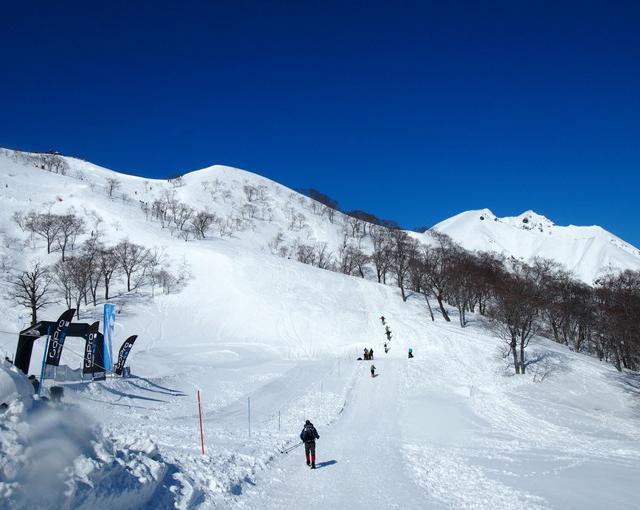 谷川岳の住み込みスキー場バイト（スキー場のリフト、パトロールなど）の画像３