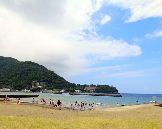 土肥の住み込みリゾートバイト（旅館のレストラン、裏方）の画像１