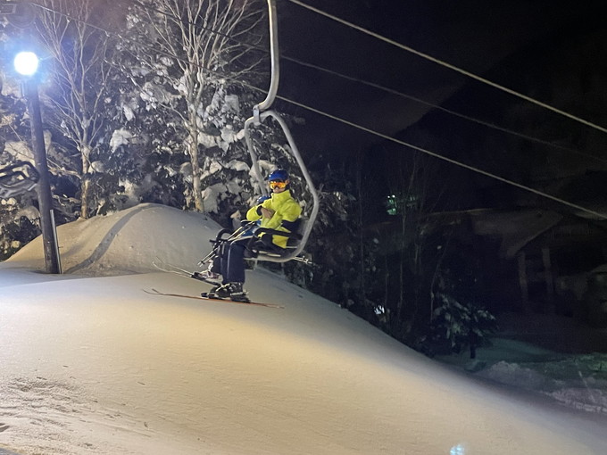 戸狩温泉の住み込みスキー場バイト（スキー場のリフト係）の画像２
