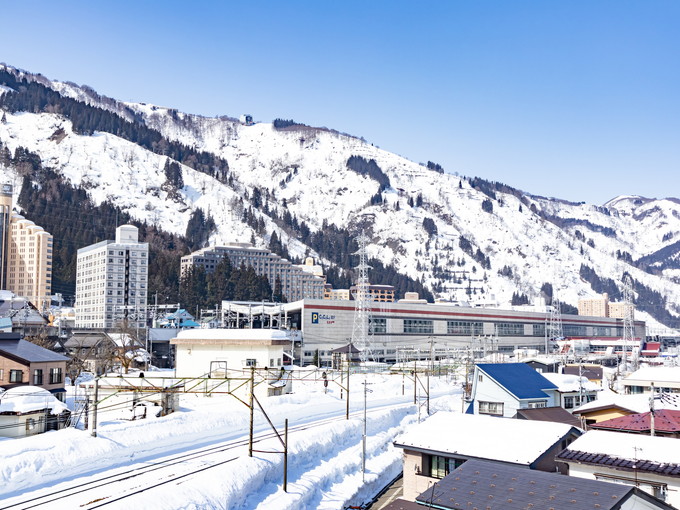 越後湯沢の住み込みリゾートバイト（飲食店でのホール、キッチンのお仕事）の画像２