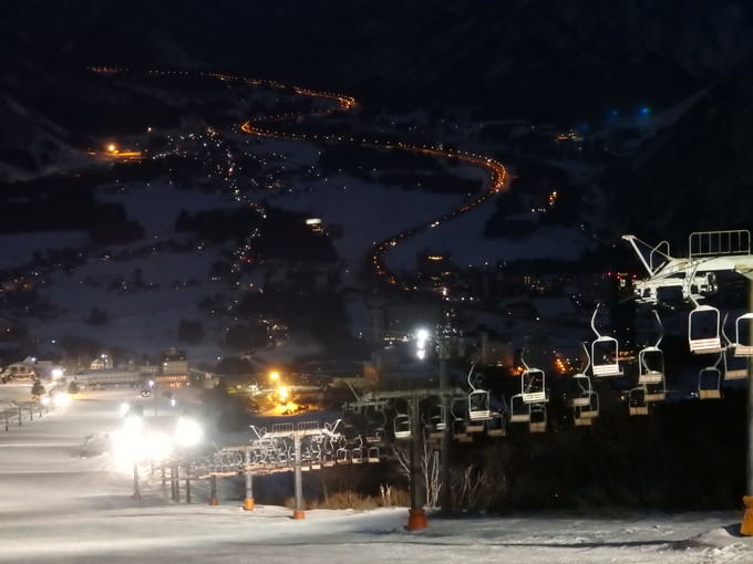 越後湯沢の住み込みスキー場バイト（ホテルのレストランなど）の画像２