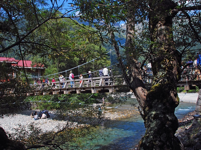 上高地の住み込みリゾートバイト（ホテルのお仕事）の画像２