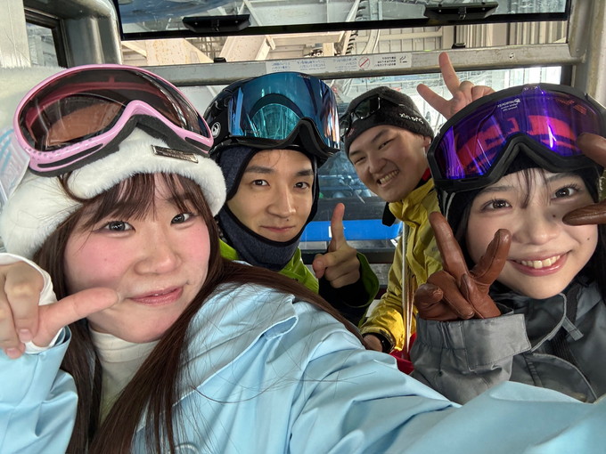 苗場の住み込みスキー場バイト（ホテル・スキー場のホール、リフトなど）の画像２