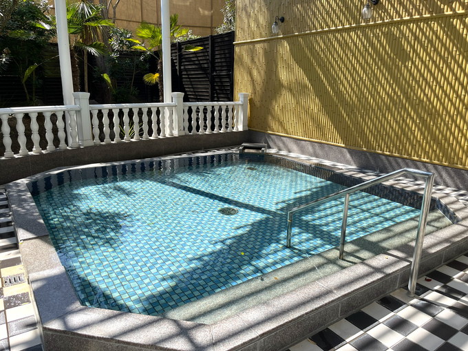 東条湖の住み込みリゾートバイト（ホテルのレストラン・フロントなど）のサブ画像５