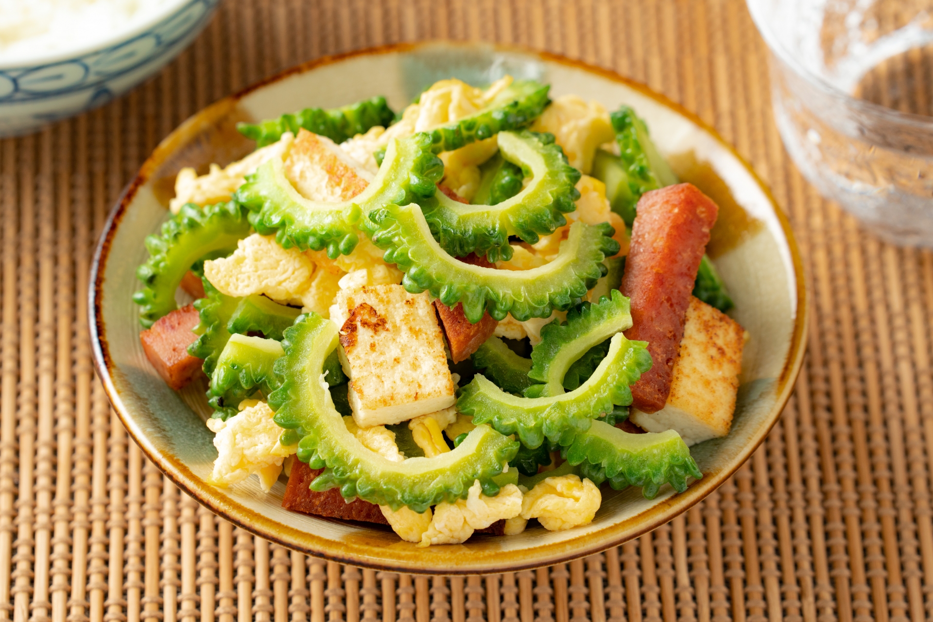 恩納村の住み込みリゾートバイト（ホテルのレストラン）の画像２