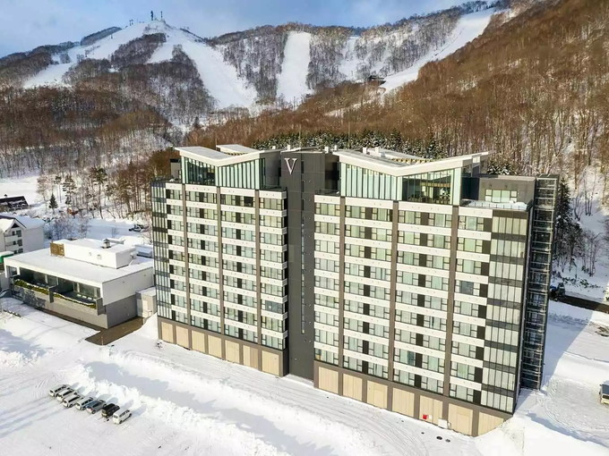 ルスツの住み込みスキー場バイト（ホテルでの事務、フロントなどの業務）の画像３