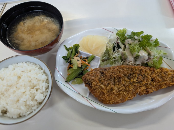 北湯沢の住み込みリゾートバイト（ホテルのレストラン、売店）のサブ画像３