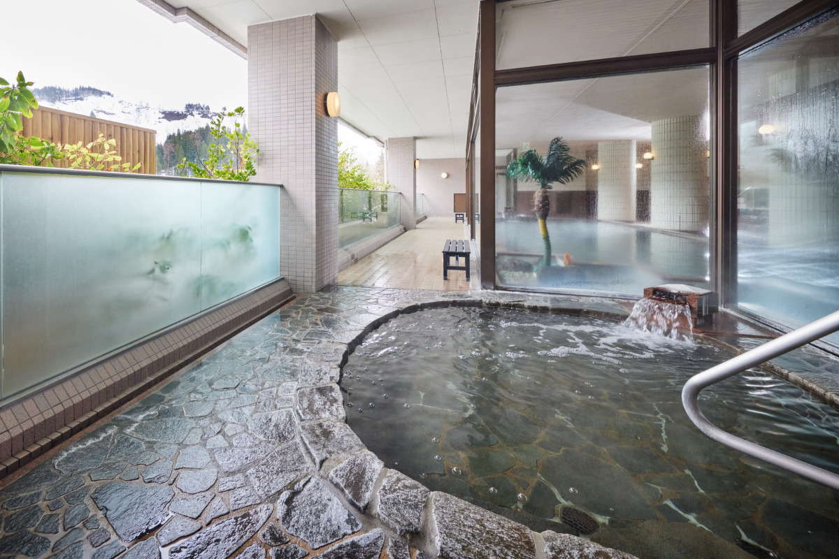 越後湯沢の住み込みスキー場バイト（ホテルでの接客業務など）のサブ画像３