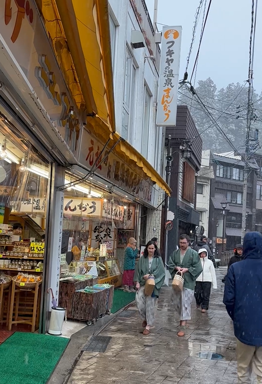 野沢温泉温泉街