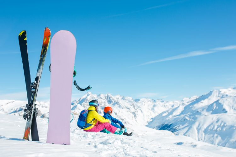 短期のスキー場バイト求人案内 冬休み 春休み 年末年始休みを有効利用