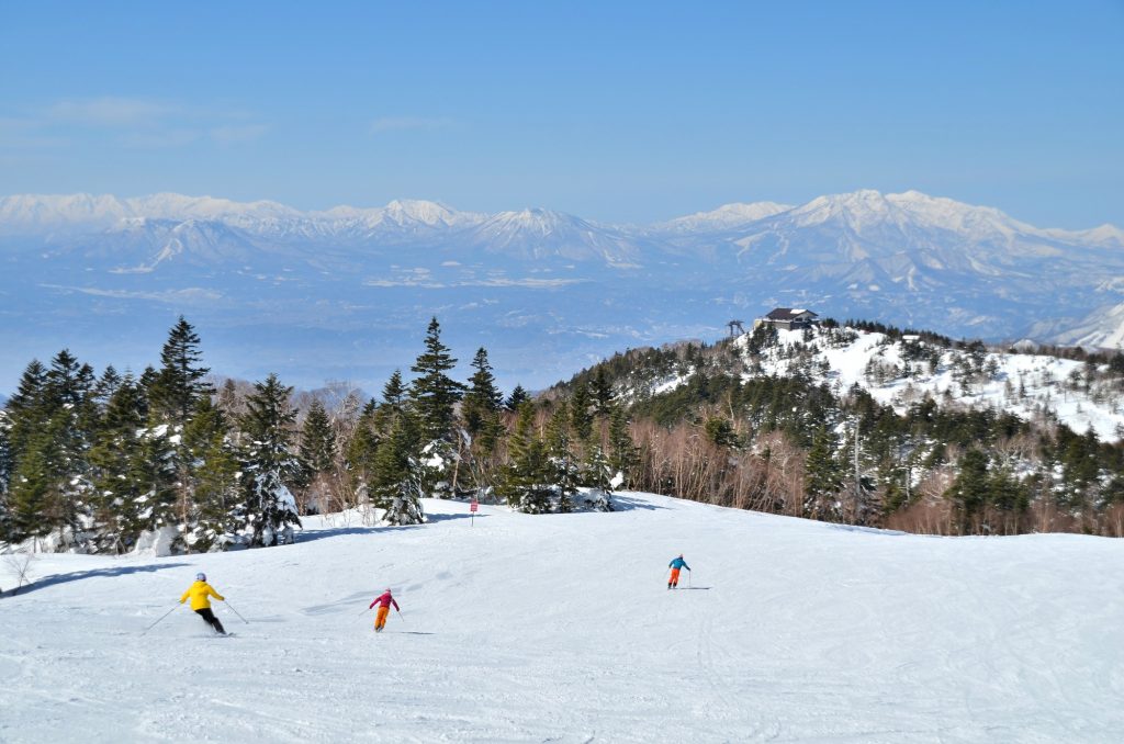 志賀高原寺子屋スキー場バイト