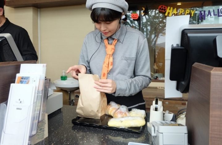 パン屋のリゾバ